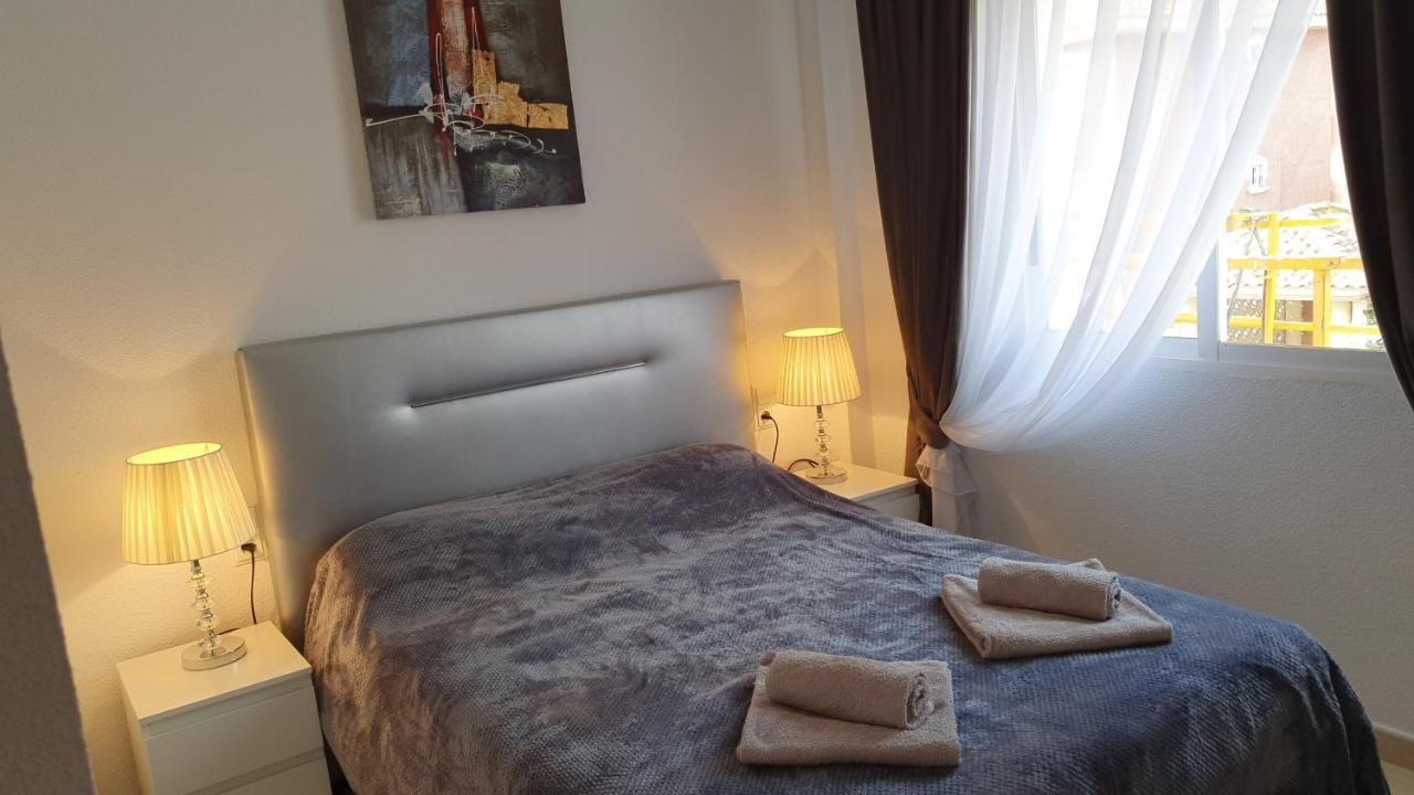Sunny Apartament Near La Mata Beach Torrevieja Luaran gambar