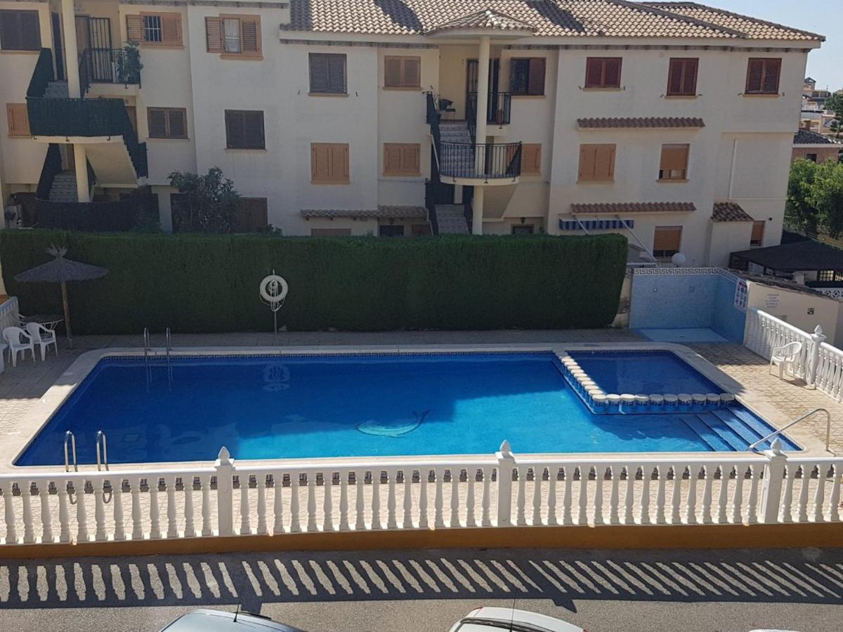 Sunny Apartament Near La Mata Beach Torrevieja Luaran gambar